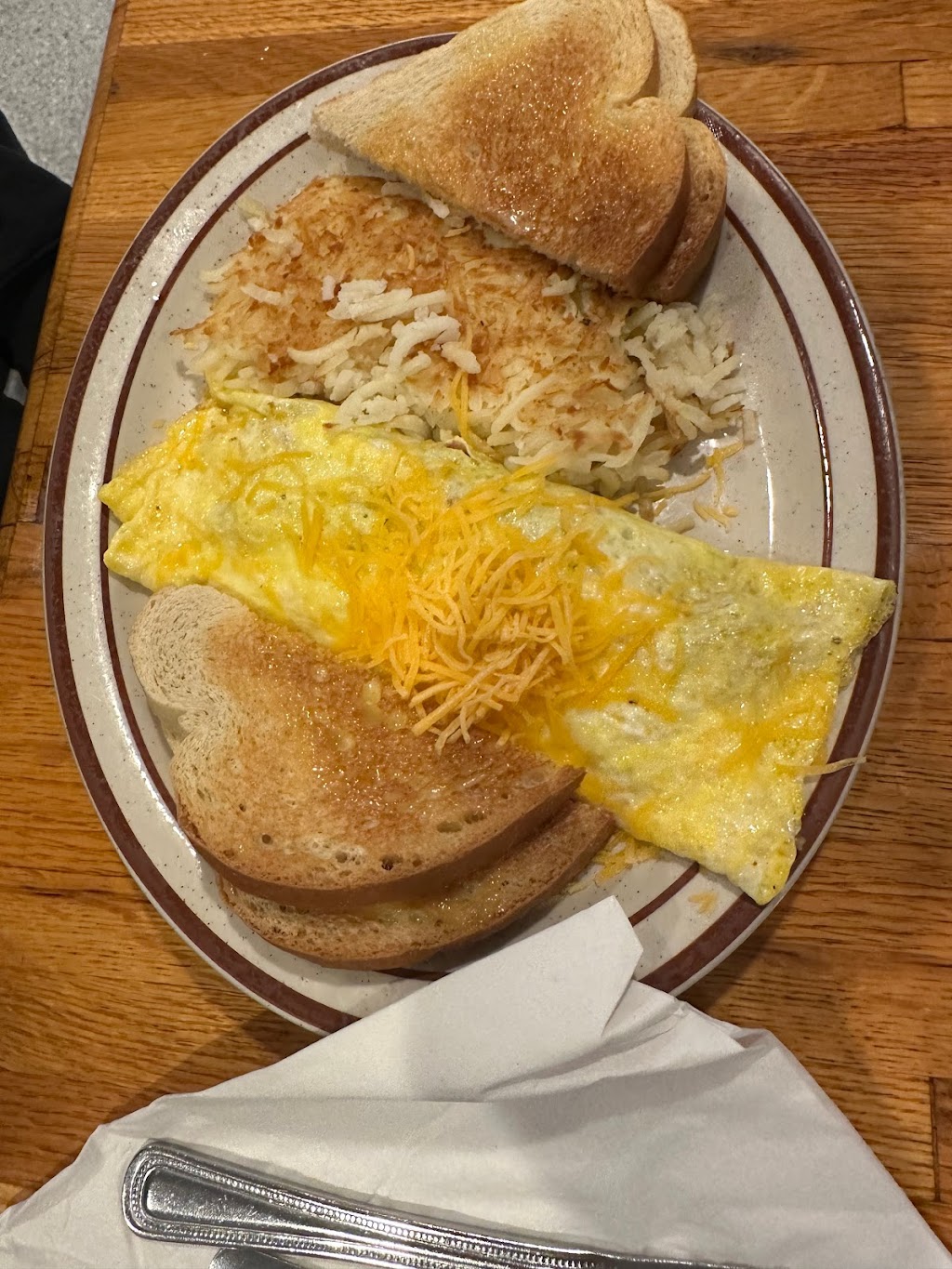 Lisas Roadside Diner | 2414 S 4th St, St Joseph, MO 64501, USA | Phone: (816) 689-1147