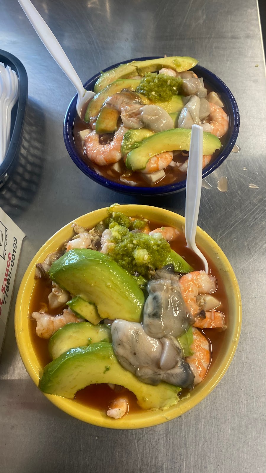 Mariscos "La Cazuela" | 1407 Padre St, Bakersfield, CA 93307, USA | Phone: (661) 847-9898