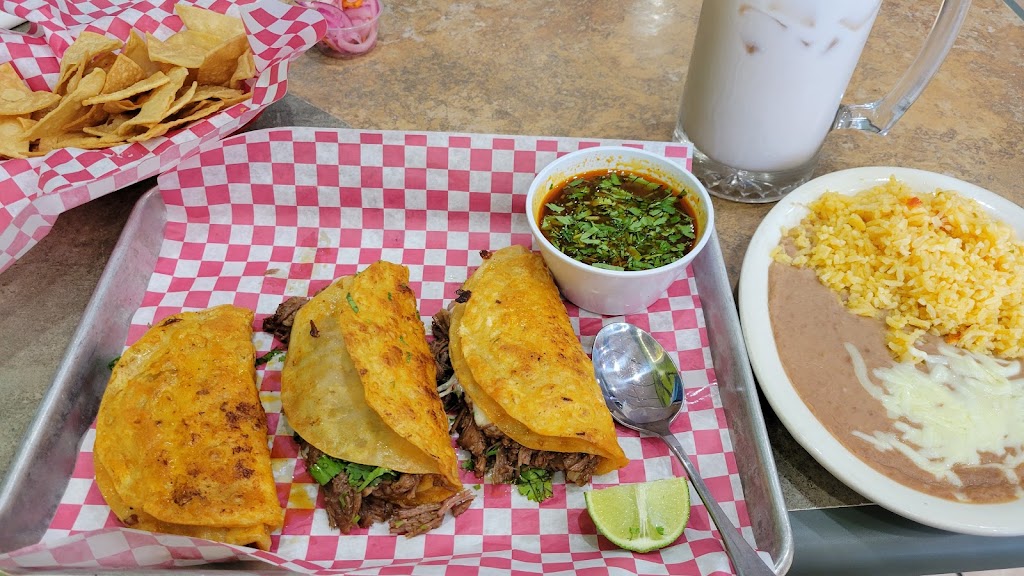 Chukis Deli Mexicano | 7425 Goodman Rd, Olive Branch, MS 38654, USA | Phone: (662) 424-8547