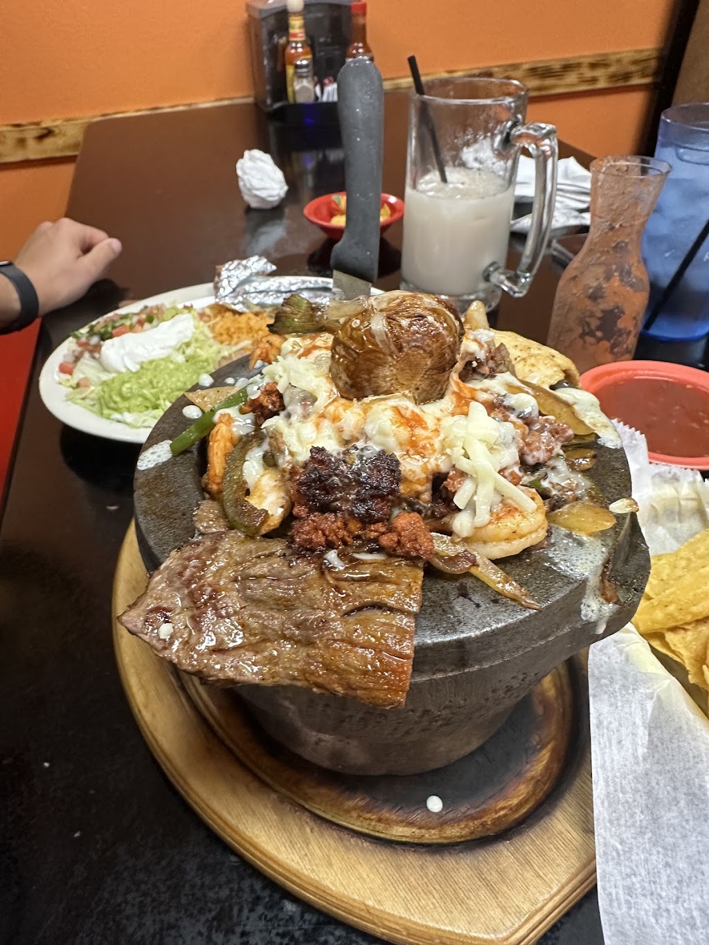 Taqueria San José | 411 N Main St, Monmouth, IL 61462, USA | Phone: (309) 760-8155