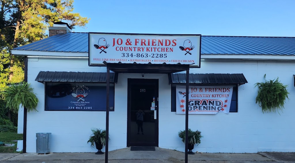 Jo & Friends Country Kitchen | 951 Chestnut St, Roanoke, AL 36274, USA | Phone: (334) 863-2285