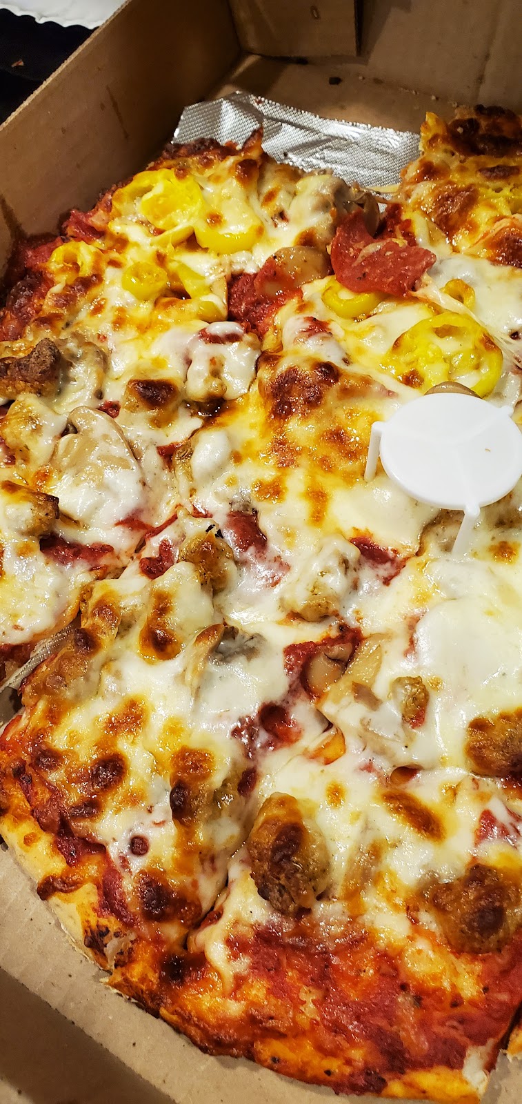 Sollys Pizza | 112 E Main St, Cridersville, OH 45806, USA | Phone: (419) 645-4133