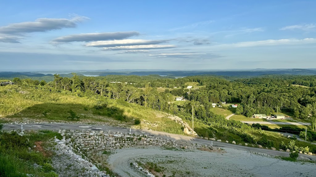 The Quarry at Weir Mountain | 12627 Burkesville Hwy, Celina, TN 38551, USA | Phone: (931) 704-1215