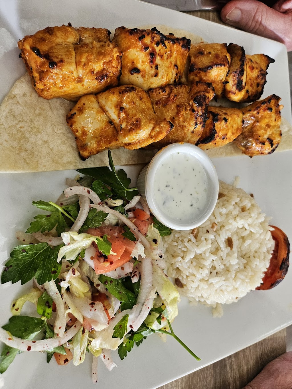 Lezzet Mediterranean Grill | 341 Terry Rd, Smithtown, NY 11787, USA | Phone: (631) 406-7030