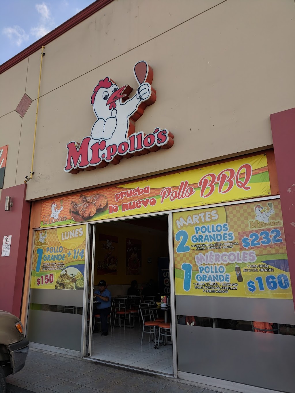 Mr. pollos | Blvd. Industrial 19029-10, Cd Industrial, 22444 Tijuana, B.C., Mexico | Phone: 664 381 2043