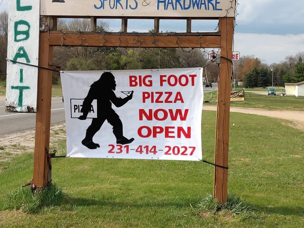 Big foot pizza | 7342 N Woodbridge Rd building b, Brohman, MI 49349, USA | Phone: (231) 414-2027