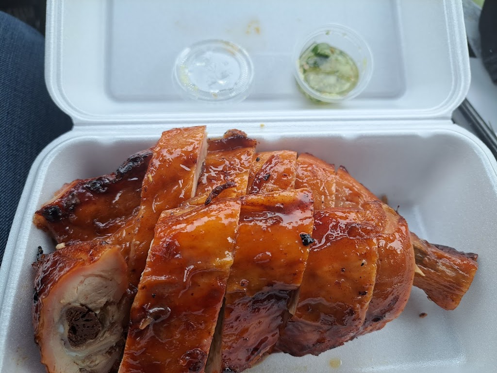 Mang Tomas Lechon | 3366 Keele St, North York, ON M3J 1L5, Canada | Phone: (416) 636-2988