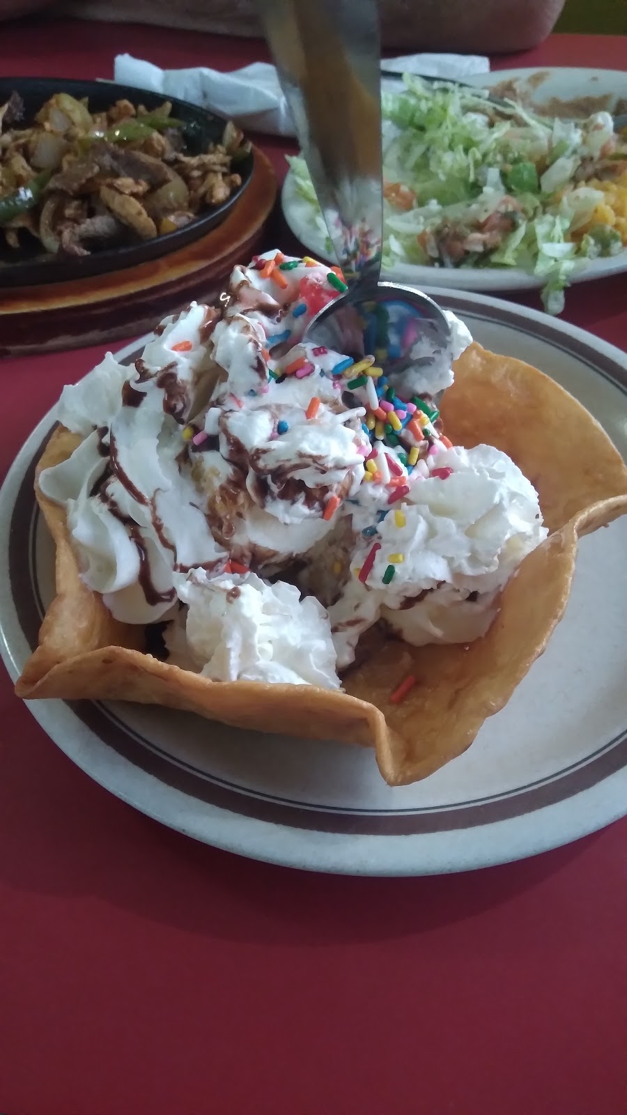 Cactus Cuisine and Ice Cream | 805 W 3rd St, Mt Carmel, IL 62863, USA | Phone: (618) 262-4226