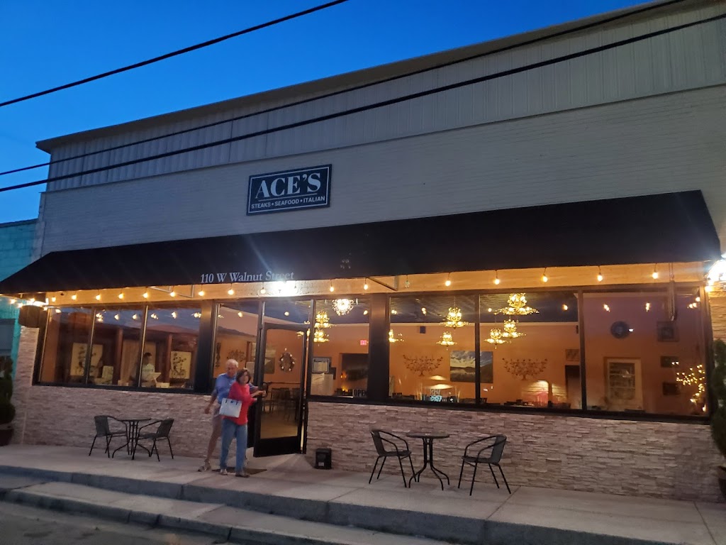 Aces Steak, Seafood, Italian restaurant. | 110 W Walnut St, Smithville, TN 37166, USA | Phone: (615) 215-2237