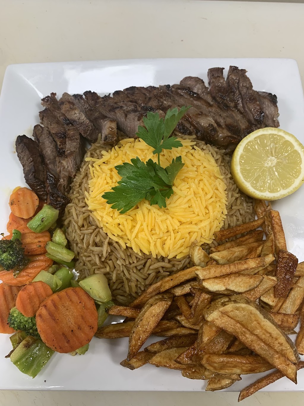 Al Nejoum Restaurant | 36862 Ryan Rd, Sterling Heights, MI 48310, USA | Phone: (586) 977-8800