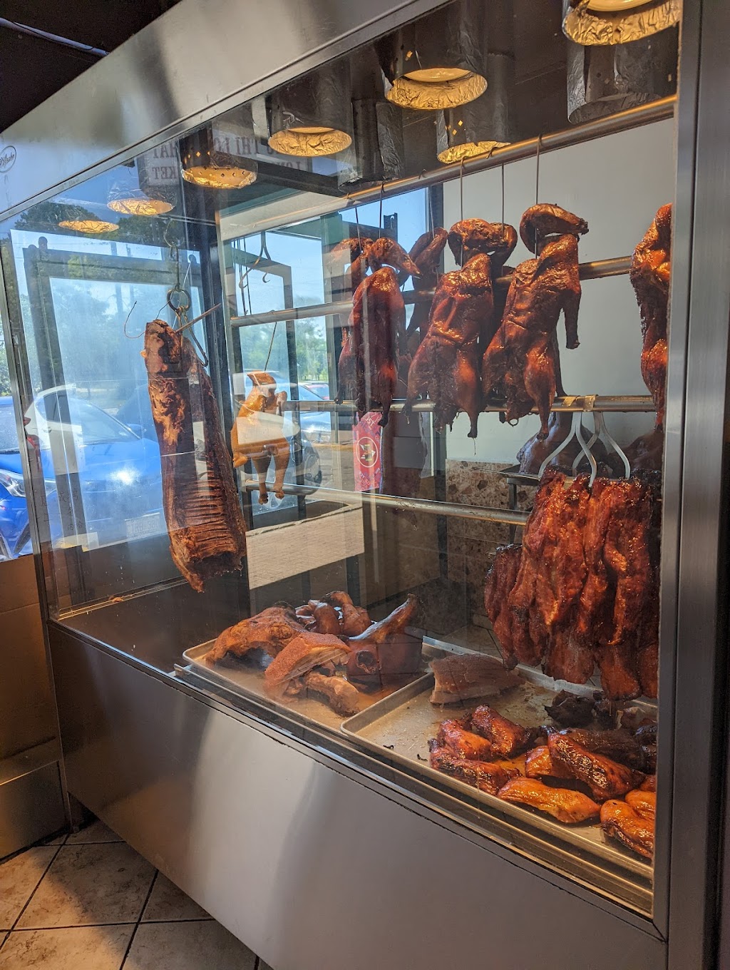 Mang Tomas Lechon | 3366 Keele St, North York, ON M3J 1L5, Canada | Phone: (416) 636-2988